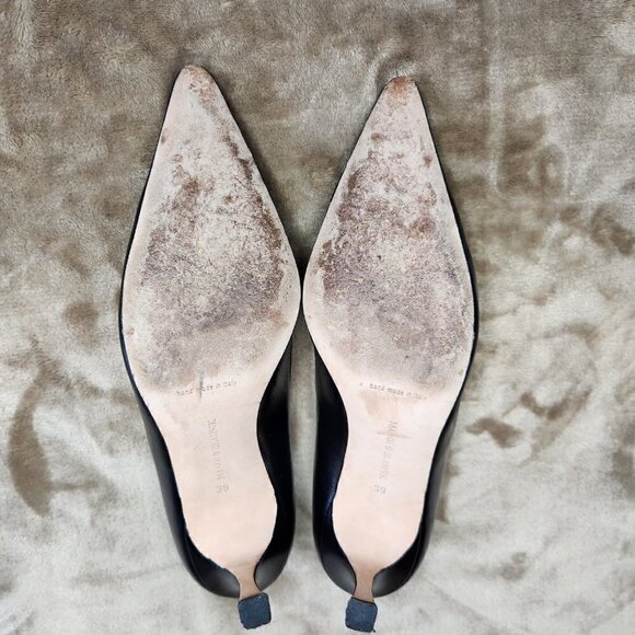 Manolo Blahnik Black Heels with Pointed Toe - Picture 6 of 7